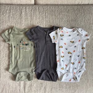 Baby Bundle - 0-3 months Onsies